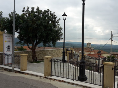 Hotspot Wifi Comunale - Totem WiFi Free scuole - GAL Sole Grano Terra - Pannello informativo Area WiFi di Arkys Srl